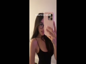 Madison Beer cleavage tease.