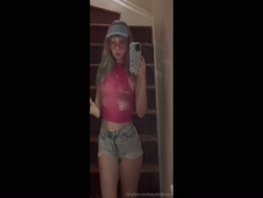 dolldaniela see-through top and ass flash