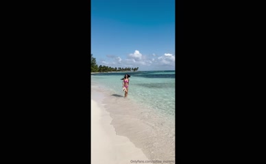 sofiasweetie sexy pink bikini ass view