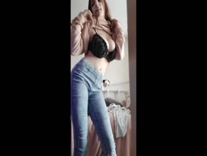 hotliya shirt raised exposing bra and stomach
