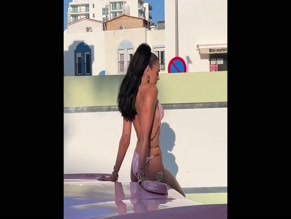 Dua Lipa bikini ass view