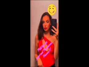 alina_011 Red Top Cleavage Selfie