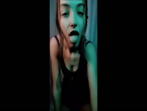 CrazyLittleJazzy Tongue Display