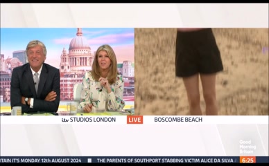 Laura Tobin Barefoot Beach Broadcast.