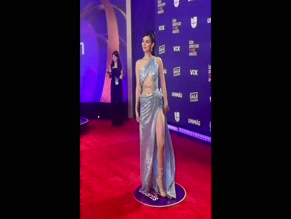 victoriajustice ass cleavage dress
