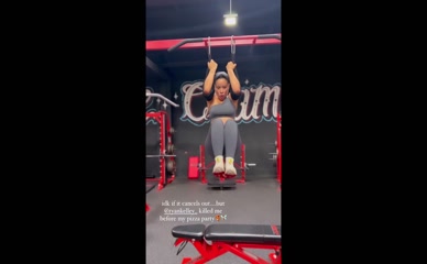 Cierra Ramirez cameltoe gym workout