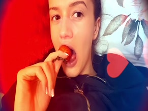 Missdeniz eats strawberry