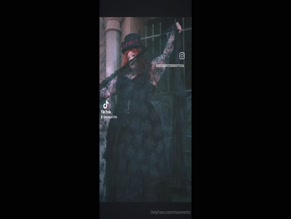 missmortis BBW cleavage and gore