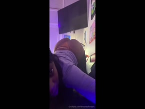 dymoneafterdark ass up in thong