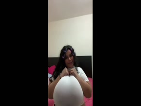 China Pocket: Massive Tits in White Top