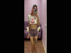 cutedarafree: bare breasts ass shorts