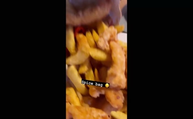 Una Healy spice bag food reveal.