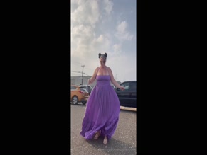 yournewstepmomxfree Sexy Cleavage