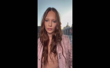 Maddie Ziegler topless.
