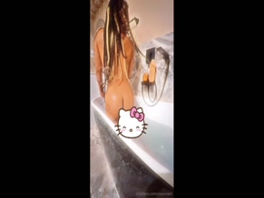 sixxxstarz  Bath time ass drop