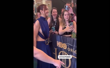 Olivia Cooke sideboob dress malfunction