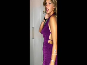 Alice De Bortoli purple dress ass reveal