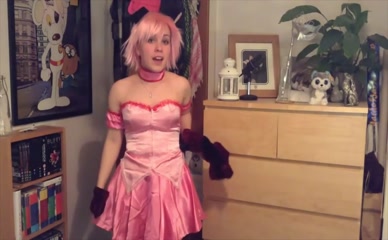 Ellen Rose Cosplay Striptease