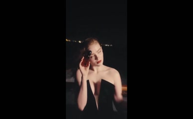 Sadie Sink cleavage dress