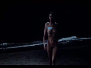 Jennifer Lawrence topless beach fight