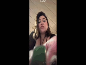 juicyangelbbwBBW Deliciously Fat Ass Leather Pants Showing Belly