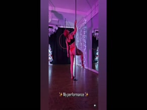 Whatsupfoxxy's Pole Dance: Thong & Tattoos