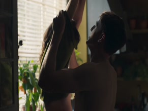Daisy Edgar-Jones topless.