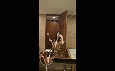 lapetiteperleofficial Leopard Robe Titslip