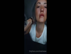 LolaTheBee mouthplay.