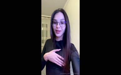 lunamoodvip: Boobs visible through trasparent shirt