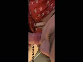 Paulapips: deep facial with leash