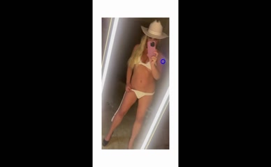Britney Spears bikini mirror selfie