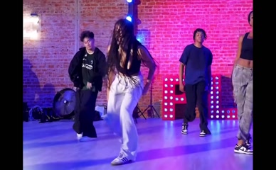 Sofia Wylie Bra Bounce Dance