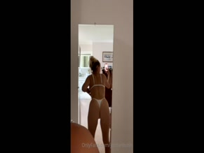 thejab: tease in thong mirror selfie