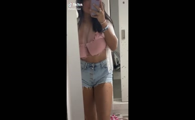 Itzel Lozano big tits mirror selfie