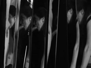Violette Decembre Deepthroats Cock in Mirror Room