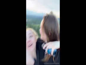 ninaxoblue lesbian kissing session