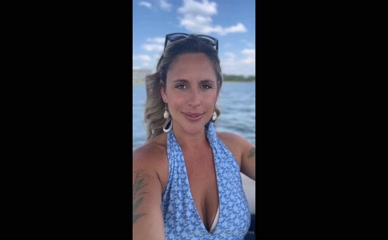 milfparadisefree Halter top and shoulders view.