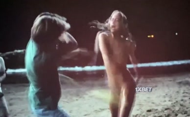 Jennifer Lawrence Bare Beach Attack