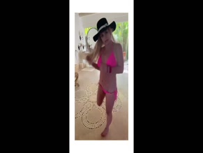 Britney Spears Bikini Dance Hat Drop