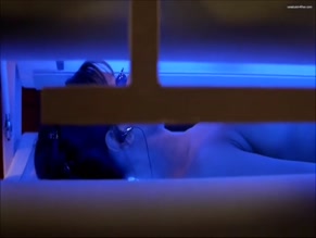 Chelan Simmons Tits Tanning Bed Death