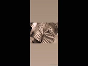 vinylsanddials2Belly_Shorts_Partial_Genitalia