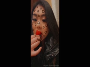 Mooshpotatoes Strawberry Tease
