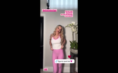 Helen Flanagan cameltoe leggings