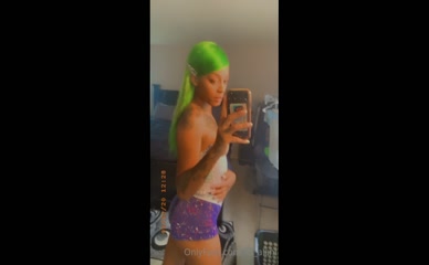 Its_alani ass selfie