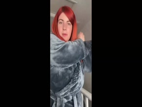 Billieporter robe drop.