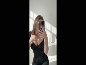 Vividveronica Black Lingerie Selfie