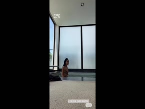 Karine Siqueira Bikini Jacuzzi Reveal