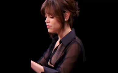 Jenna Ortega sheer top cleavage