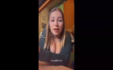 sandracerillii Cleavage TikTok